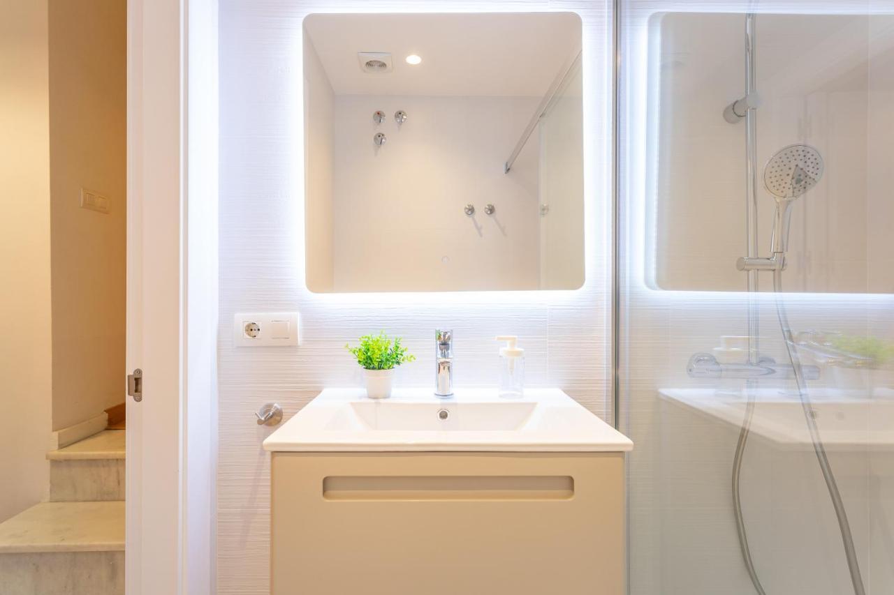 Apartamento Souviron Málaga Exterior foto
